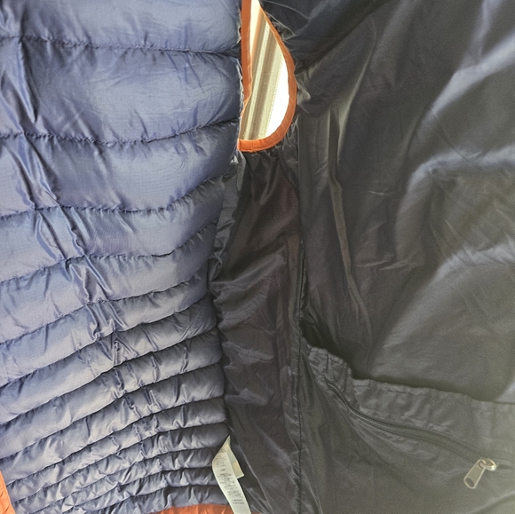 Cotopaxi Fuego insulated down vest - Picture 5 of 8